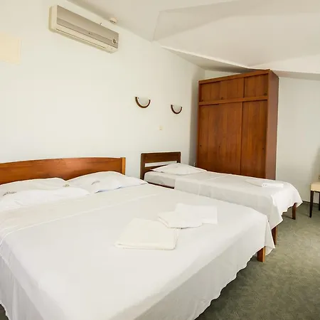 Nocleg ze śniadaniem Helena 3*