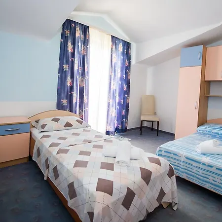 Nocleg ze śniadaniem Helena 3*