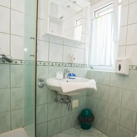 Helena 3* Kaštela